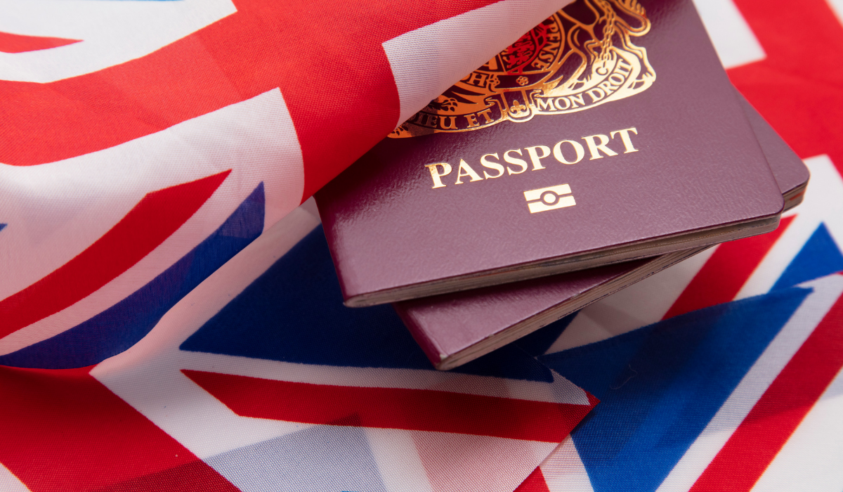 Cómo renovar el pasaporte y el DNI en Reino Unido